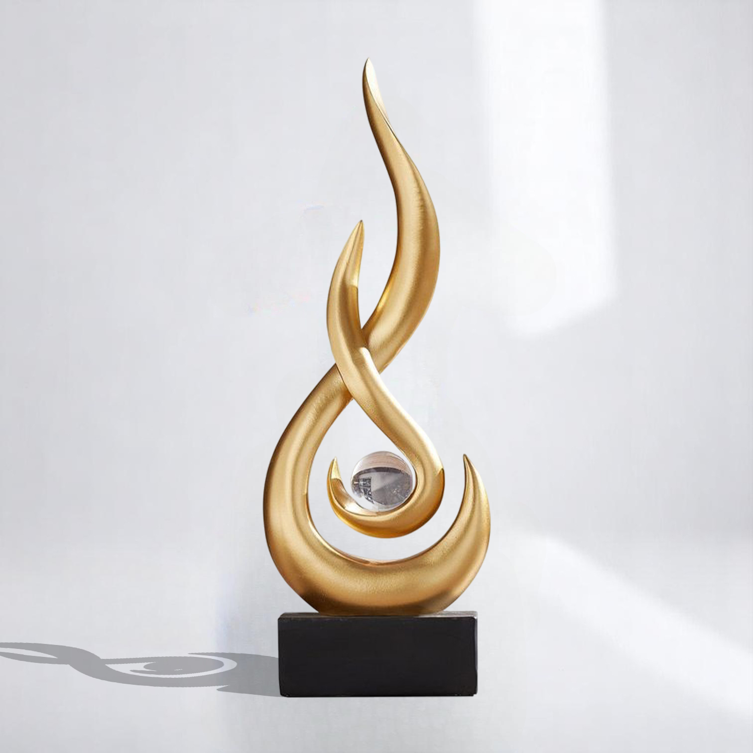 sculpture laiton